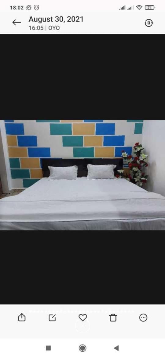 Oyo Hotel Hastinapur Palace Meerut Extérieur photo